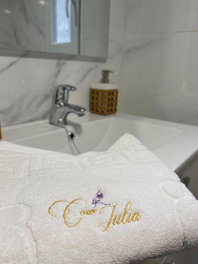 Casa Iulia Hotel Haro Ngoại thất bức ảnh