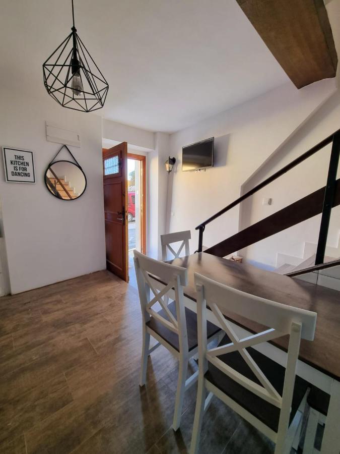 Casa Iulia Hotel Haro Ngoại thất bức ảnh