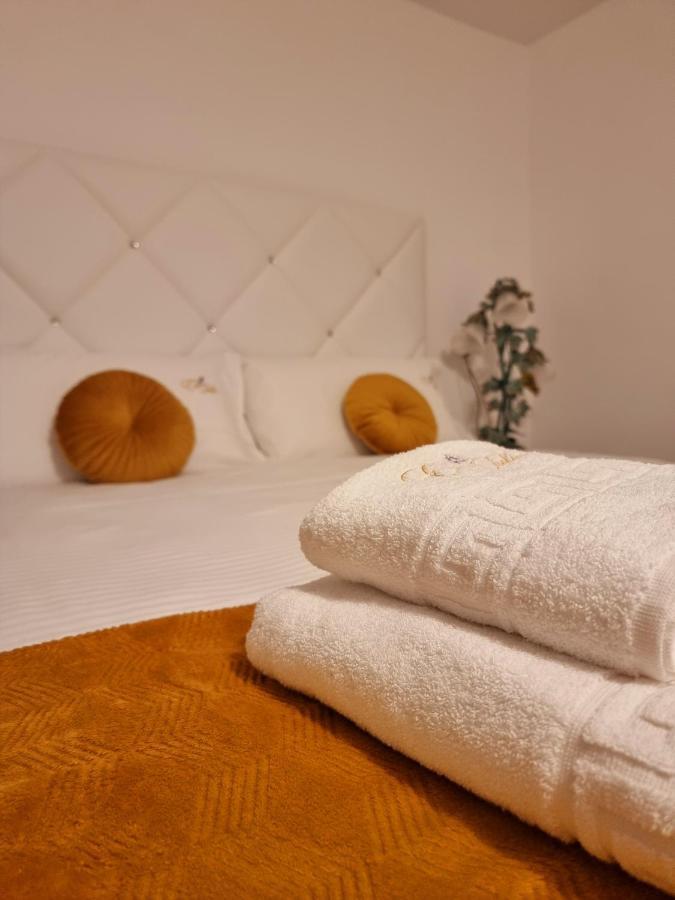 Casa Iulia Hotel Haro Ngoại thất bức ảnh