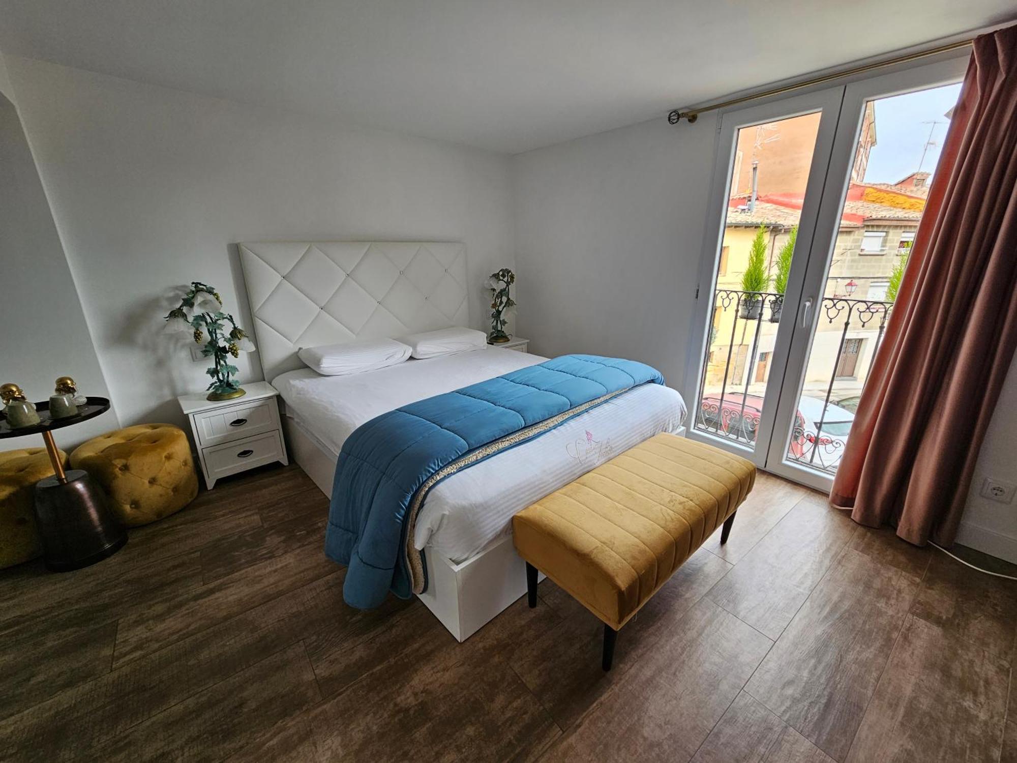 Casa Iulia Hotel Haro Phòng bức ảnh